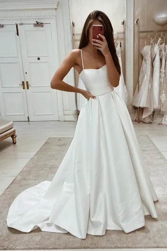 2021 Simple Wedding Gowns with Spaghetti Straps