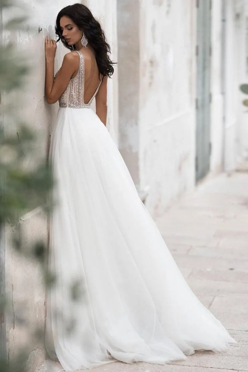 A-line Tulle Boho Wedding Dresses with Rhinestones V-neckline