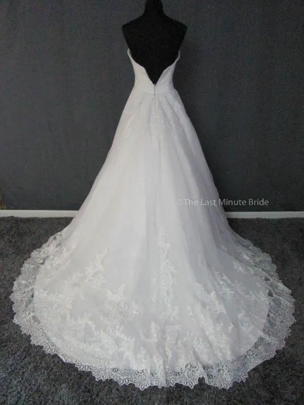Allure Bridals 2902