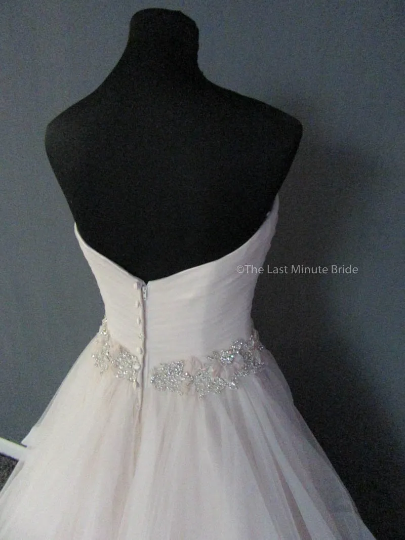 Allure Bridals 9408