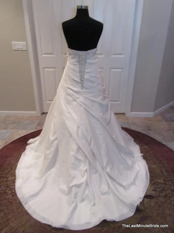 Allure Bridals W303
