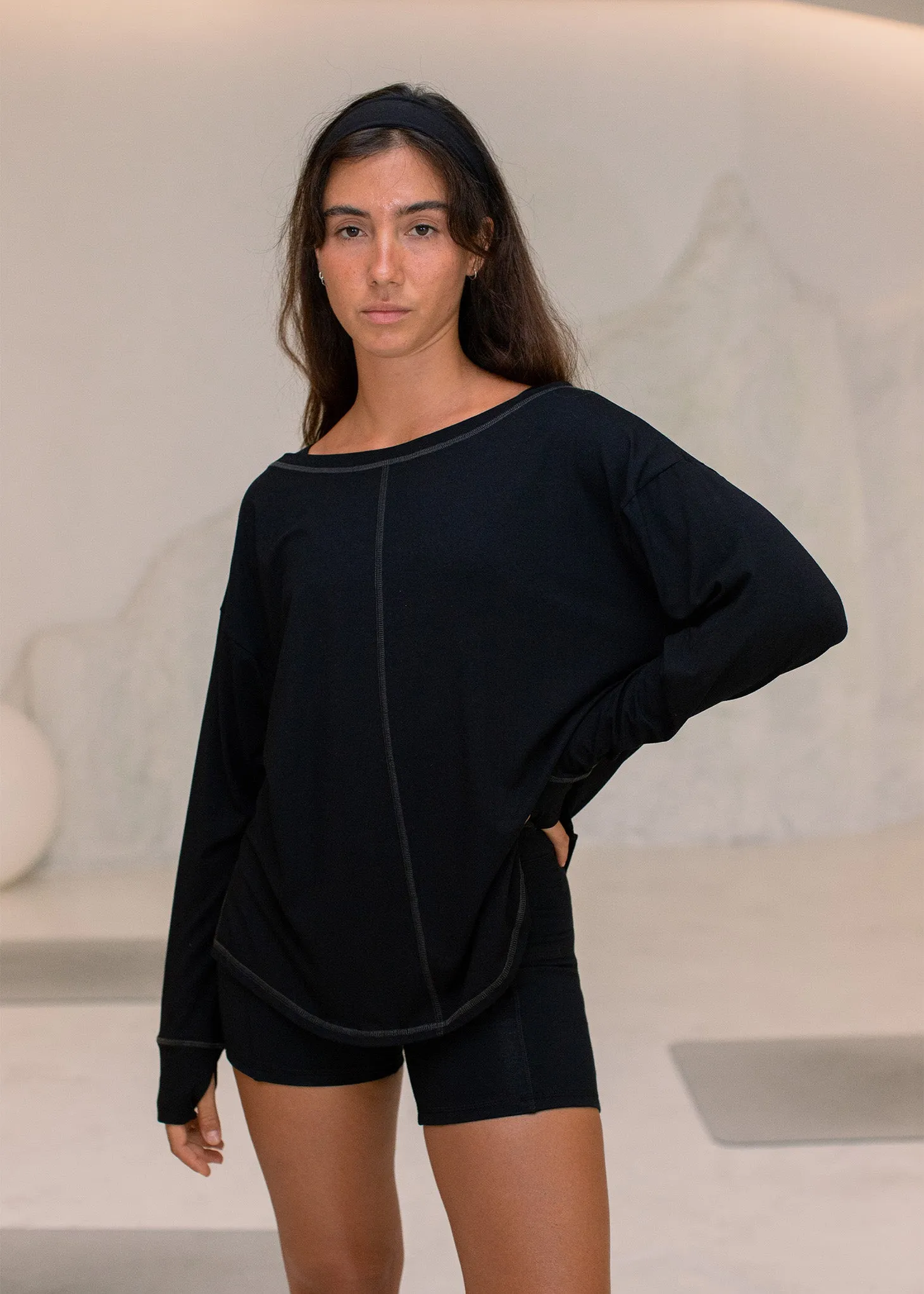 Alora Longsleeve Black