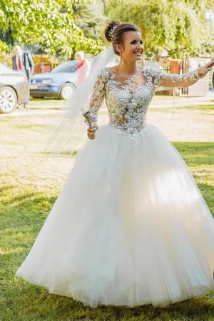 Backless Long-Sleeve Lace Garden Bridal Dresses 2020