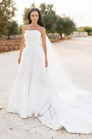 Backless Satin Flowers Strapless Wedding Dresses 2021