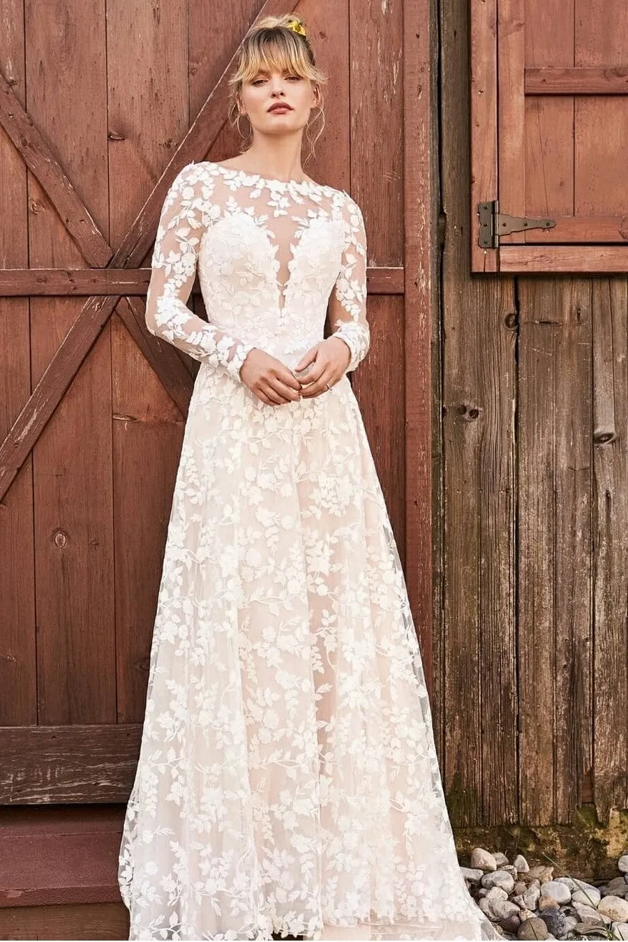 Boat Neck Lace Bride Dresses Long Sleeves