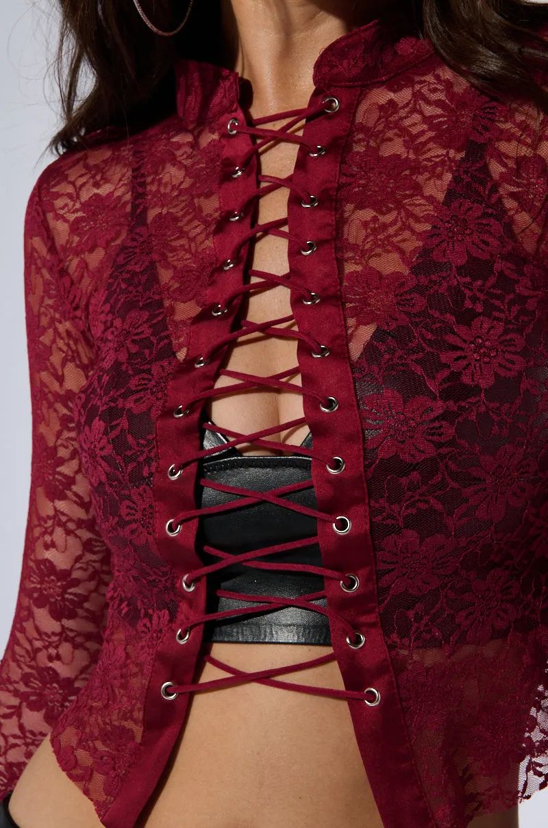 BREE STRETCH LACE BLOUSE
