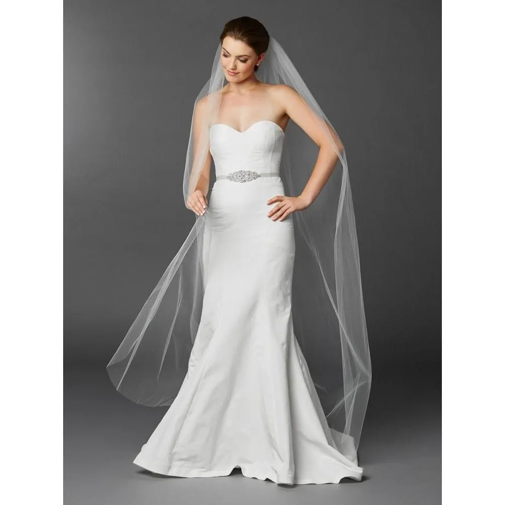 Chapel or Floor Length Single Layer Cut Edge Veil