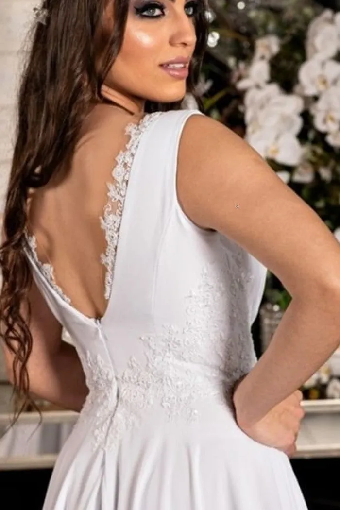 Chiffon Beach Wedding Dresses with Lace Sheer Neckline