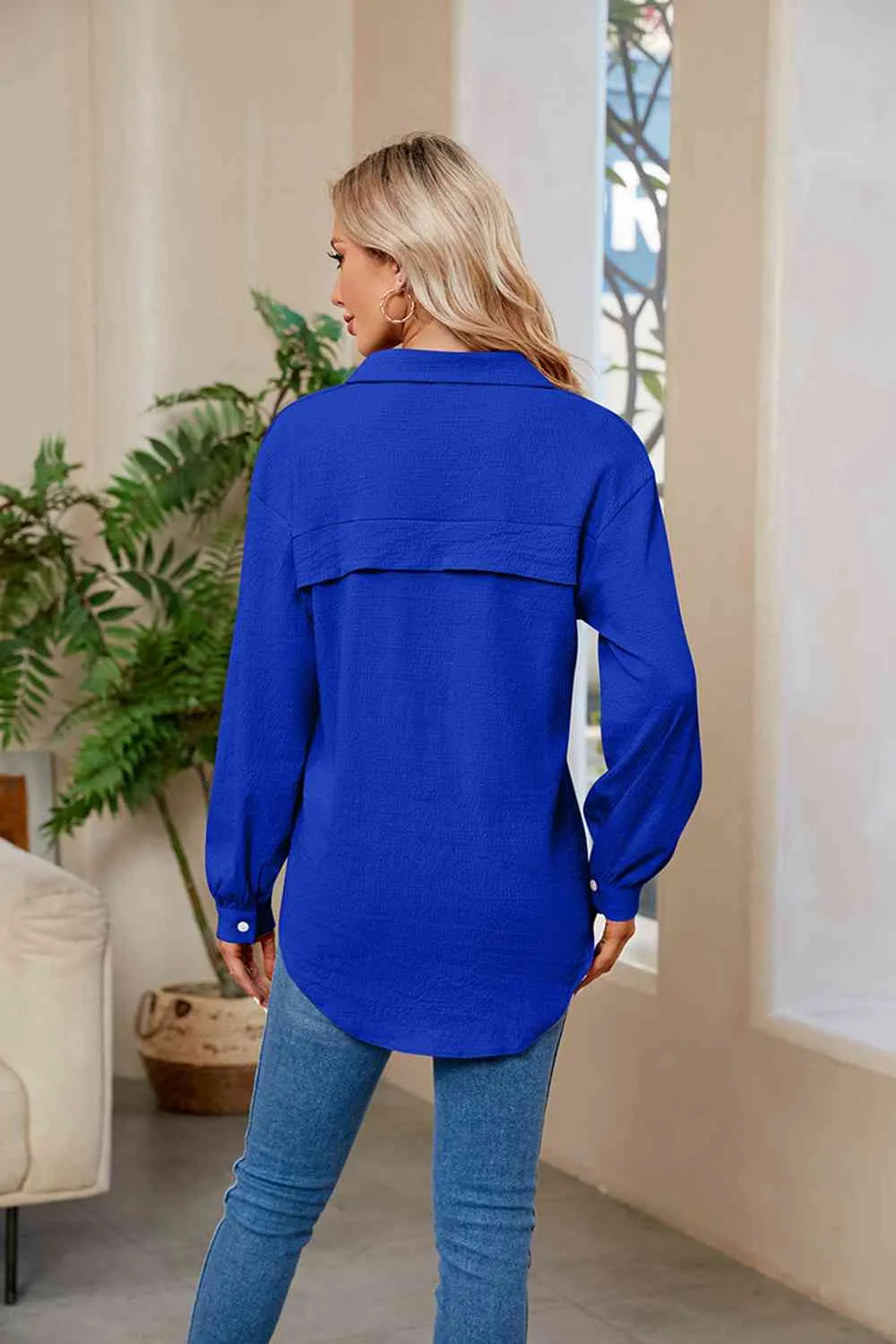 Collared Neck Buttoned Long Sleeve Shirt (4 Colors)