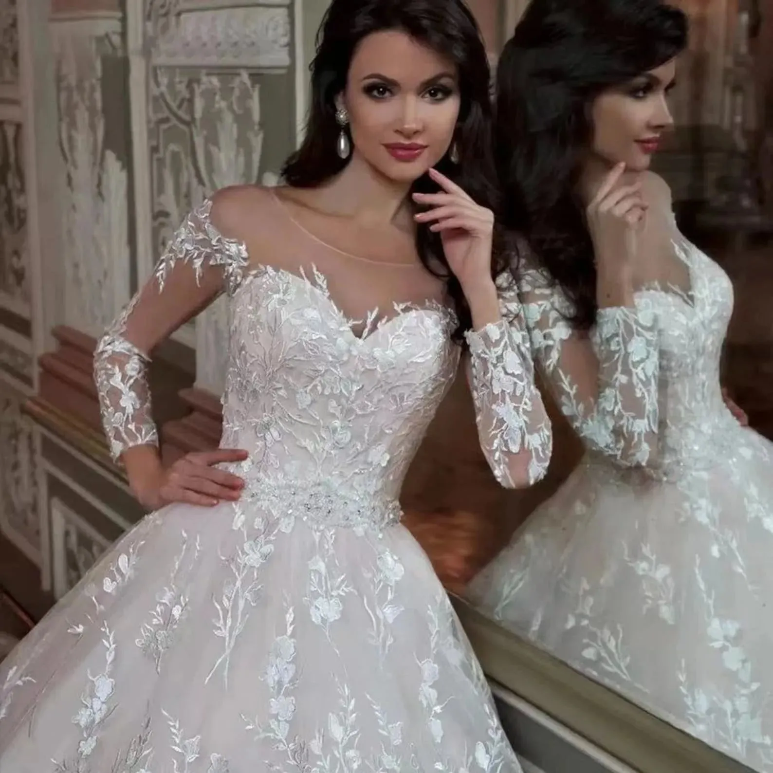 Crystal Luxury Illusion Beads White/Ivory Women Wedding Dress Bride Dresses Lace Appliques Elegant Wedding Gowns Long Train