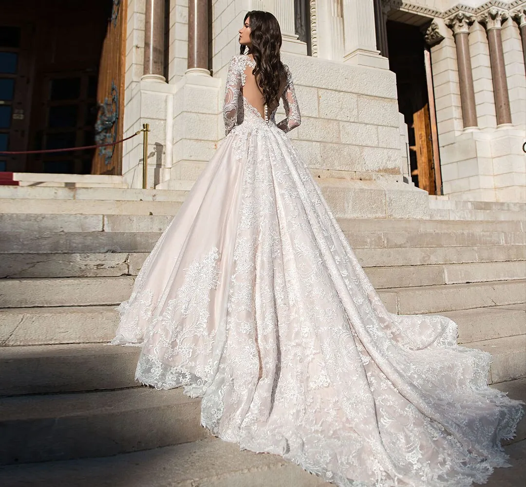 Custom Made Long Sleeve Pearls Appliques A-line Wedding Dresses  Bruidsjurken Princess Bridal Gowns