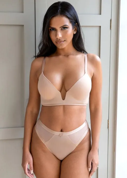 Definitions Plunge Push Up Low Back Multi Bra In Sand - Pour Moi
