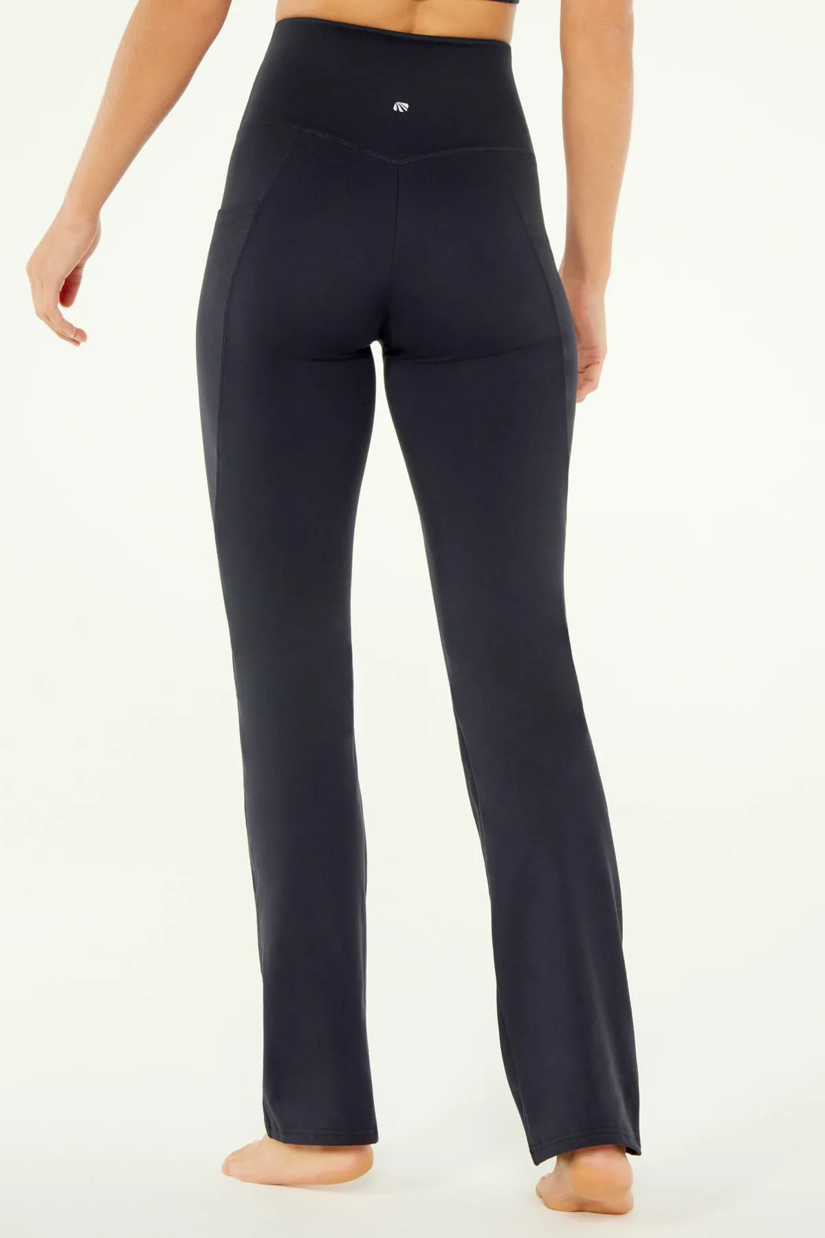 Easy Bootcut Pant (Black)
