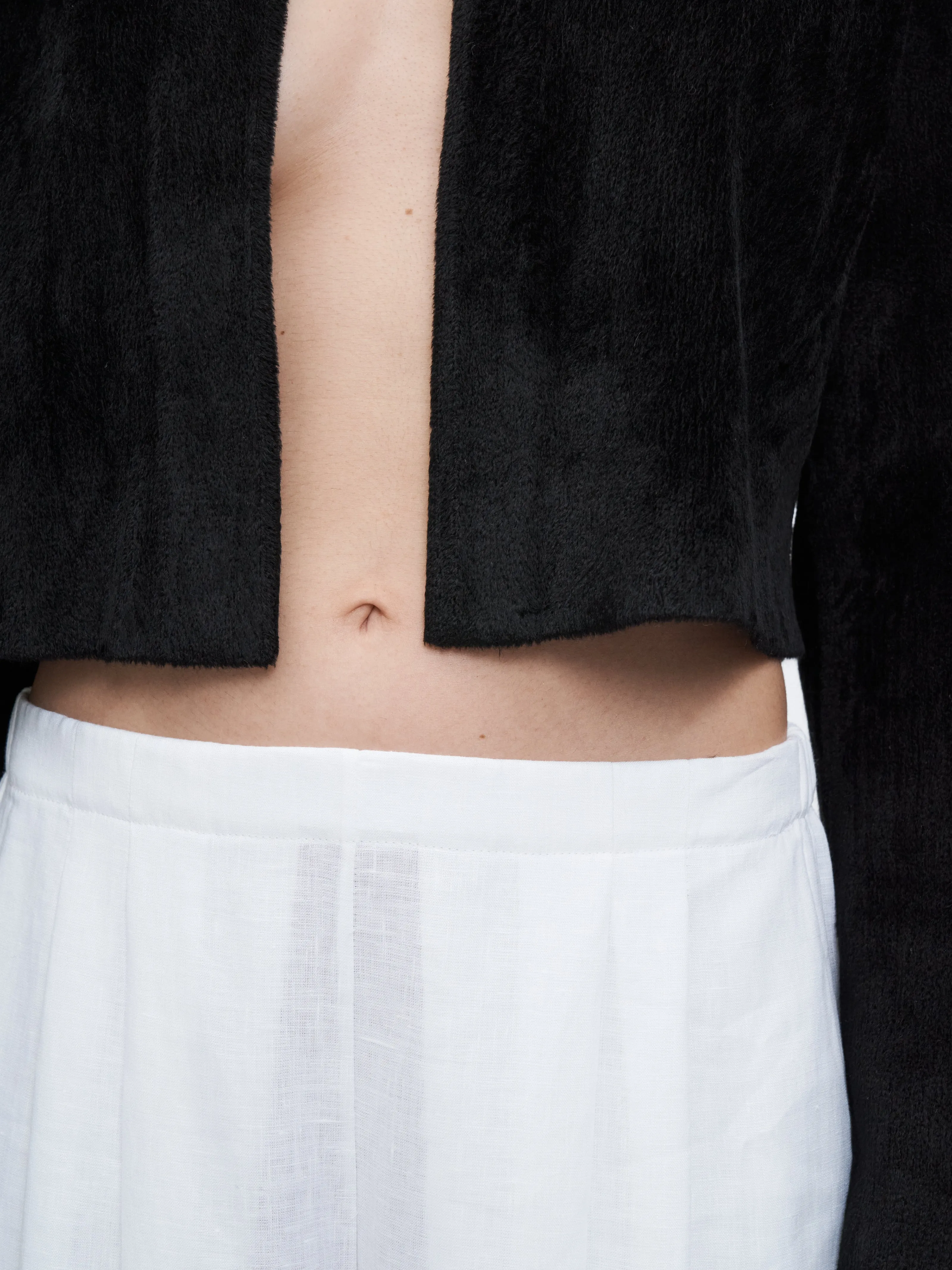Flap Pocket Pleat Pant in White
