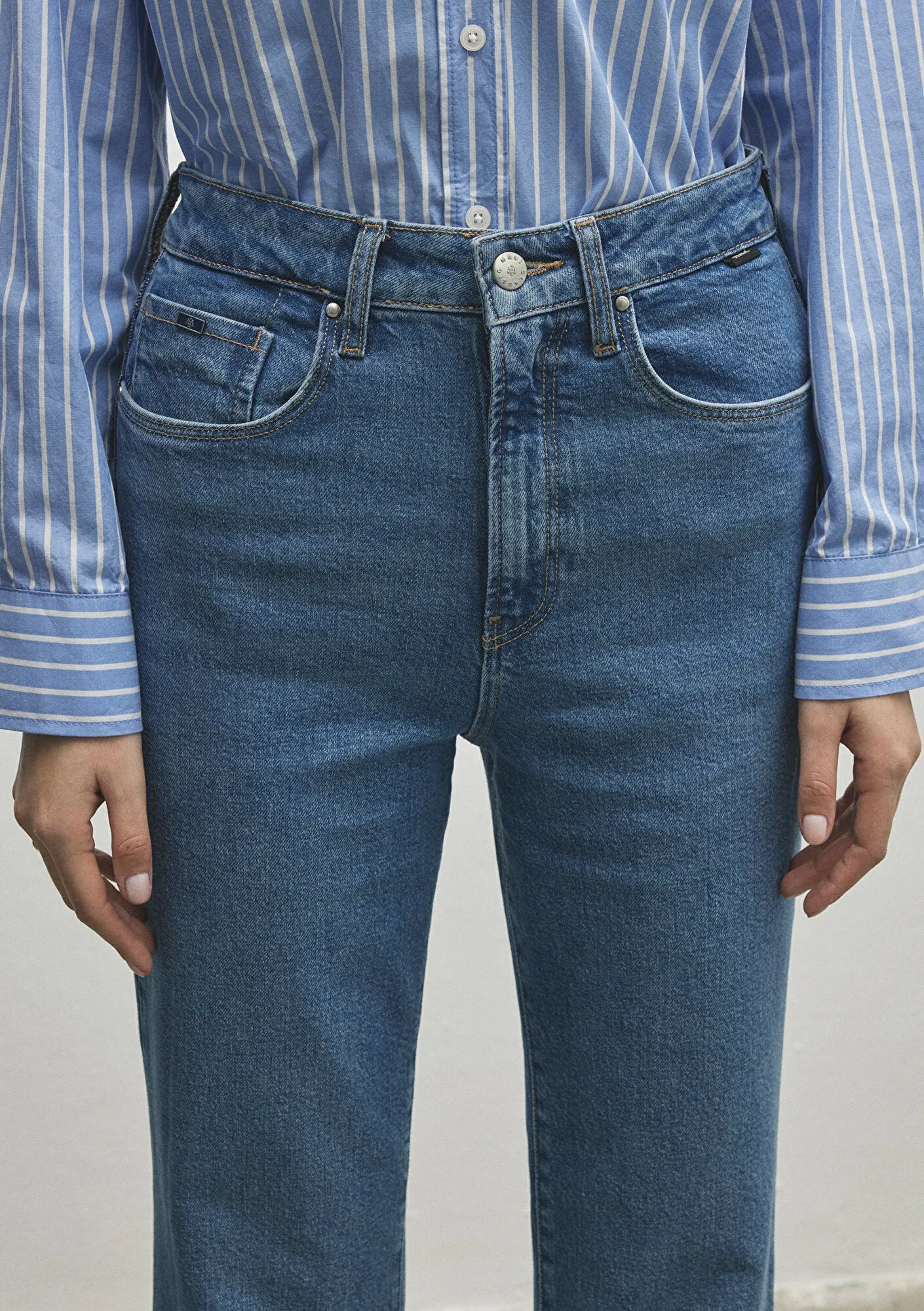 Los Angeles Mid Classic Denim Jean Pants