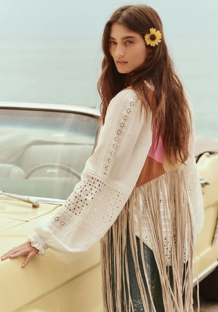 Love in the Afternoon Lace Blouse - Daisy