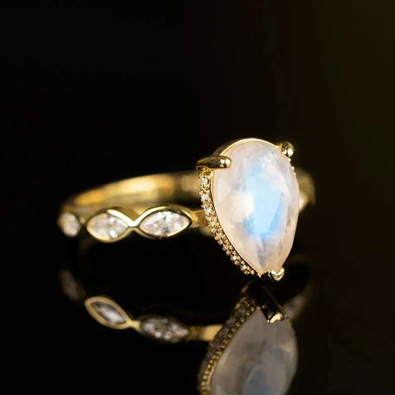 Majesty Moonstone Ring
