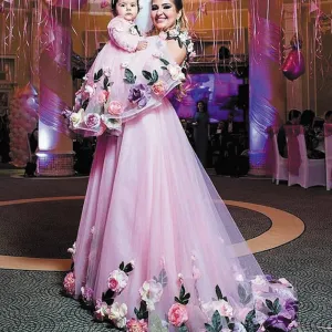 mother daughter matching dresses pink handmade flowers prom dresses kids prom gown(price is for both dresses)