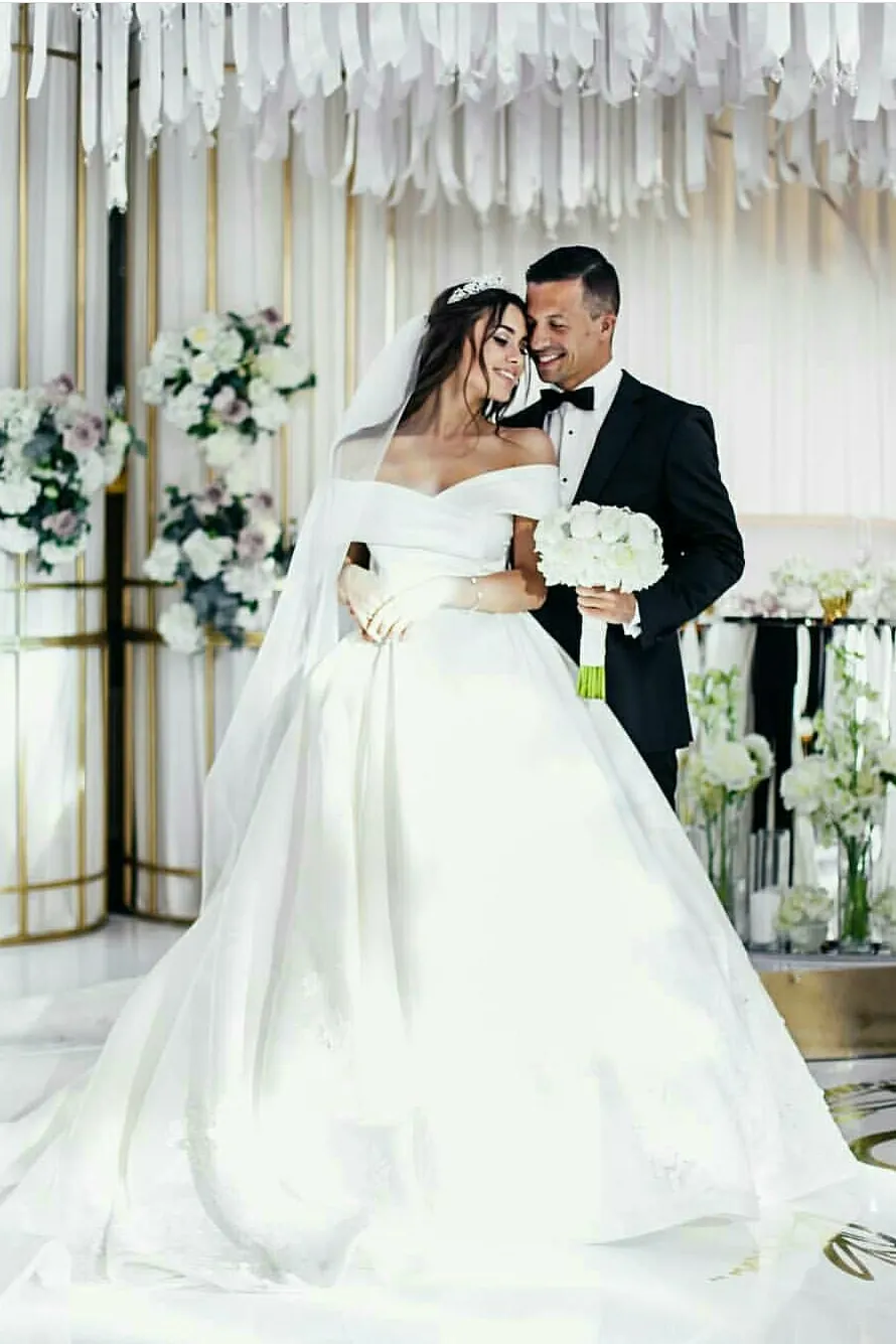 Off-the-shoulder Satin Ball Gown Wedding Dress with Beaded Appliques Train