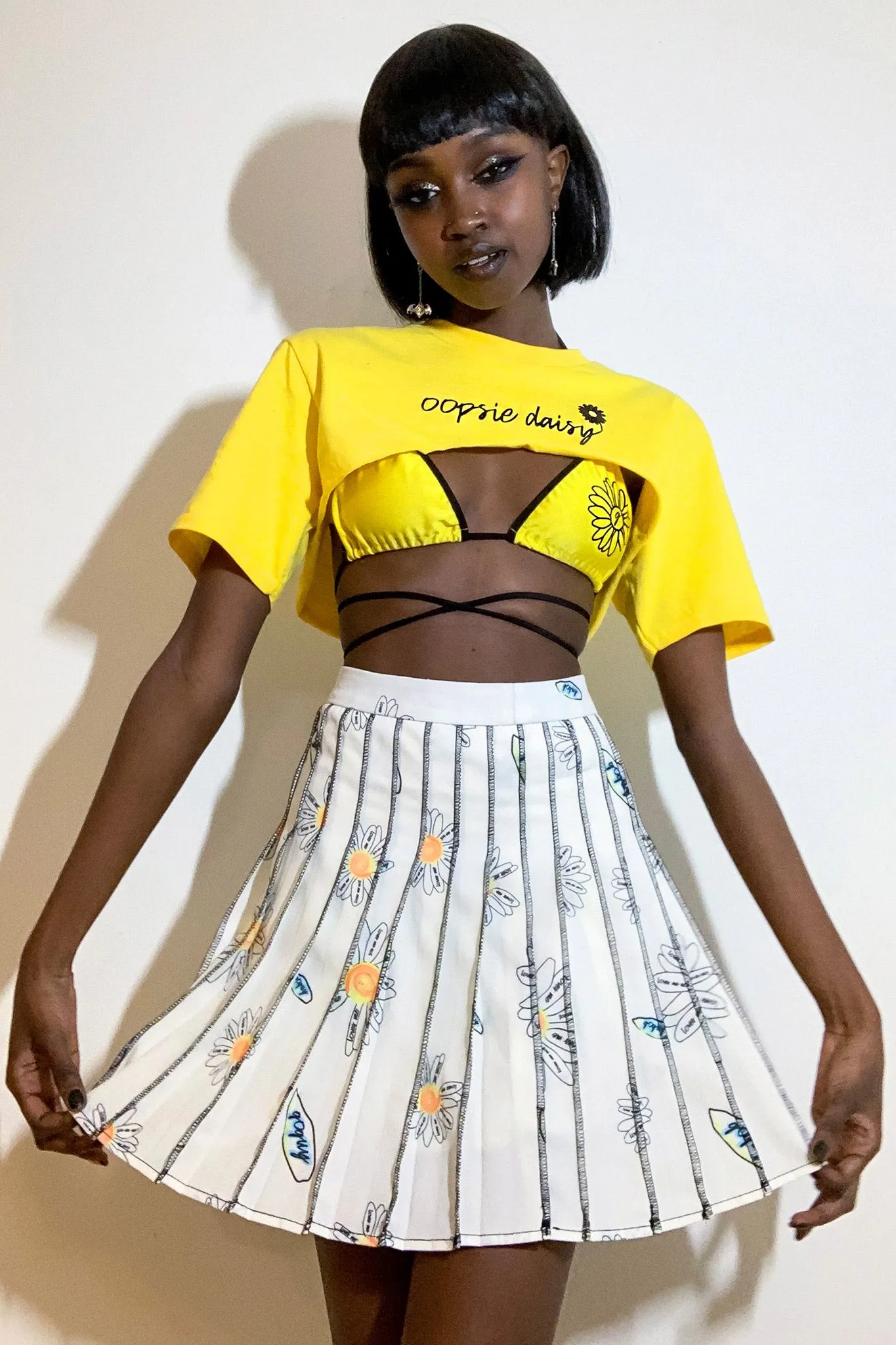 Oopsie Daisy Super Crop Tee