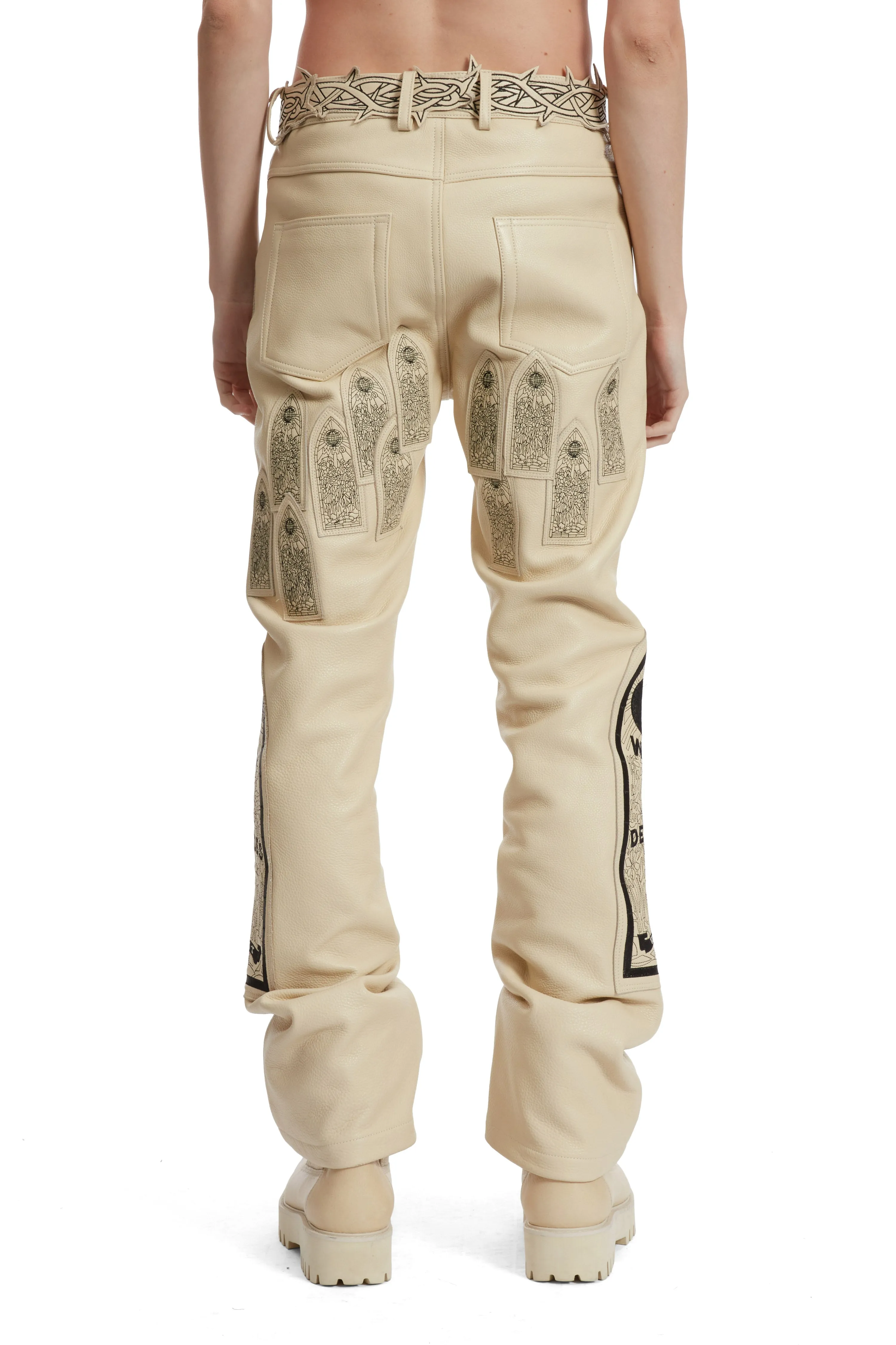 PATCHED ARCH EMBROIDERED PANT