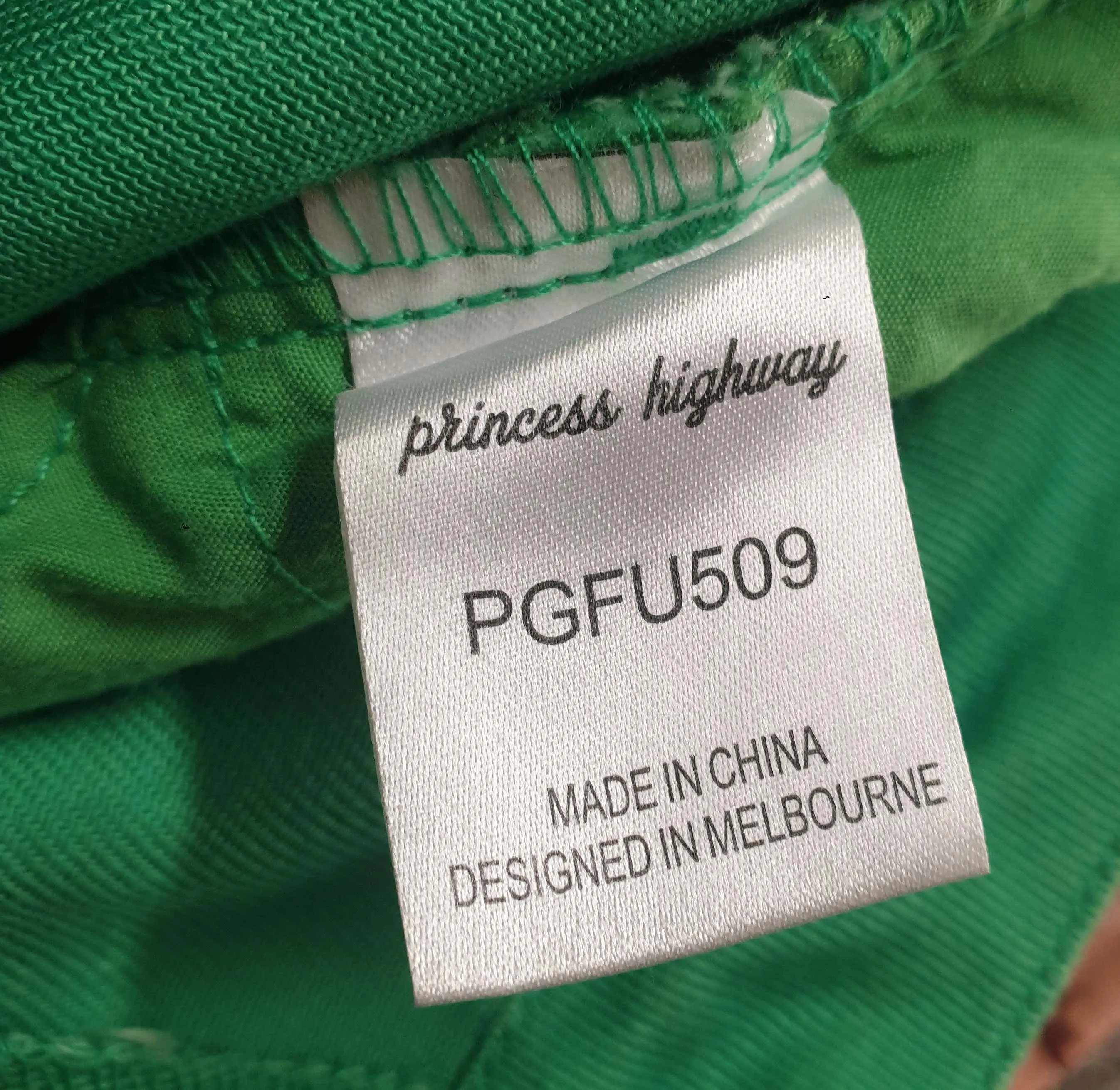 Princess Highway green jeans size 14, best fits 12-14