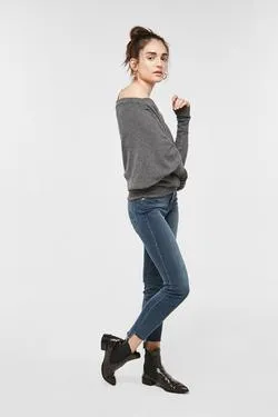 PROJECT SOCIAL T- Vivienne Off Shoulder Top