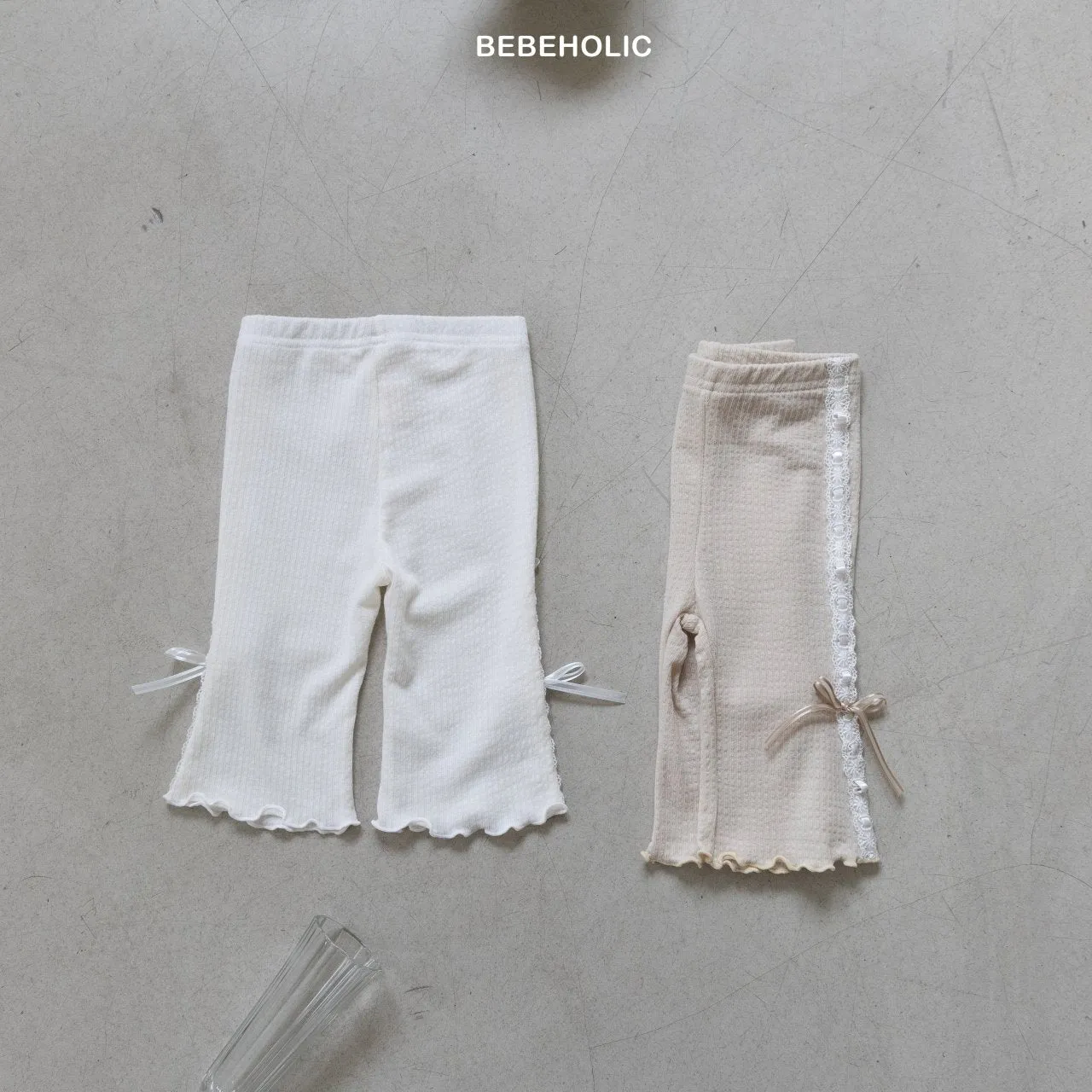 Ribbon bootcut pants