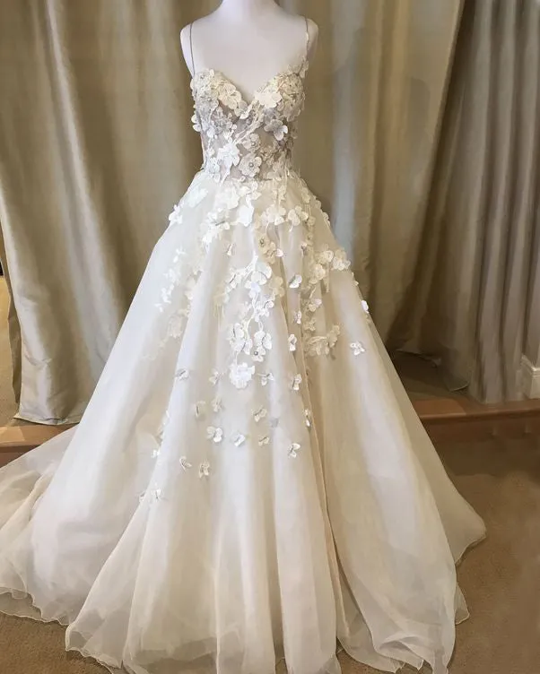 Sexy Lace Wedding Dresses with Spaghetti A-line Bridal Wedding Gown 3D Flowers