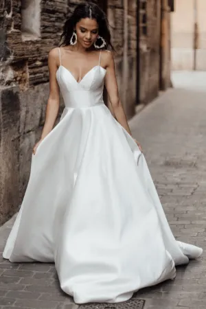Simple Satin Bride Wedding Gown Thin Straps Marriage Dress