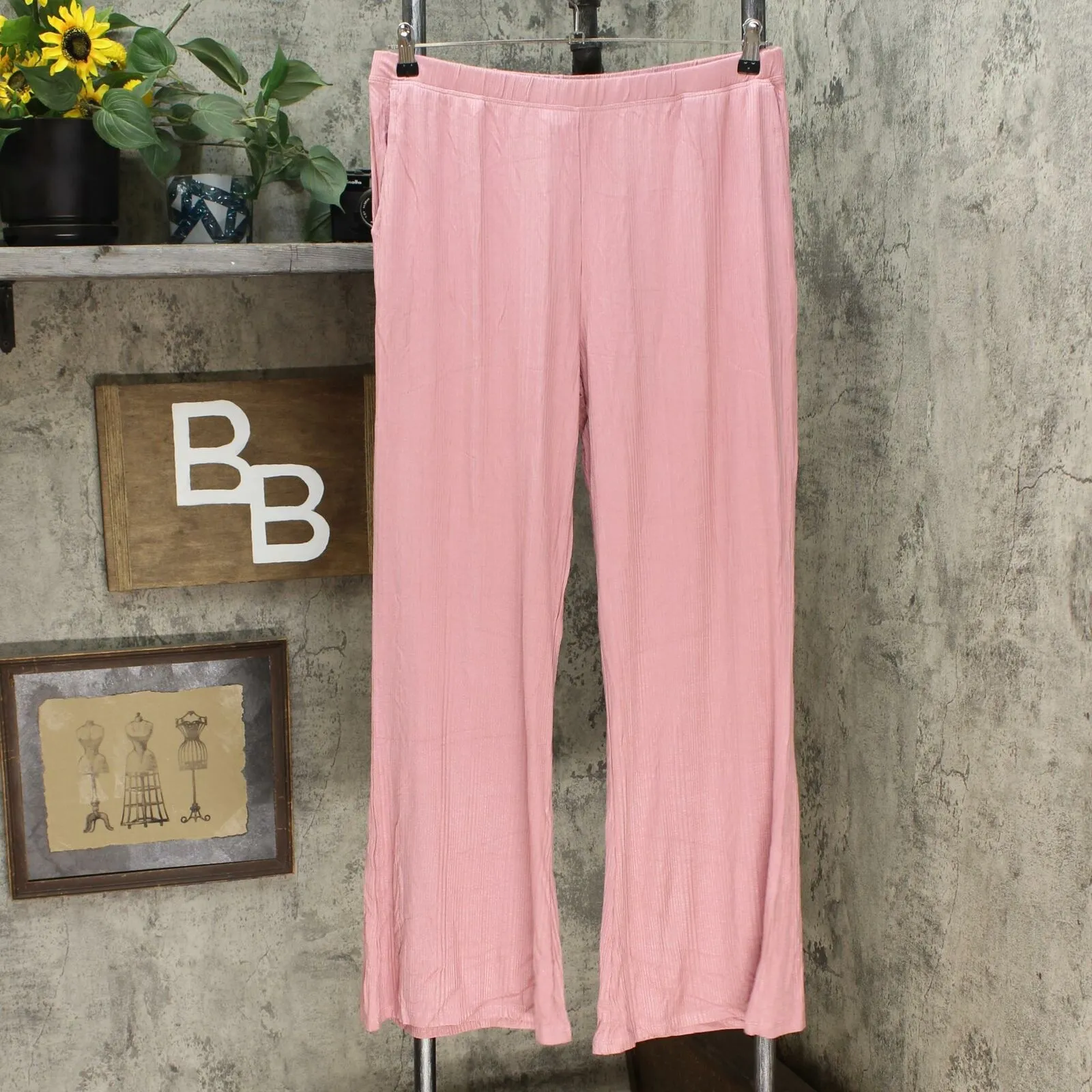 Soft & Cozy Loungewear Cool Luxe Knit Ribbed Pants Dusty Rose Large