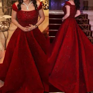 sparkly prom dress ball gown beaded lace appliqué boat neck Burgundy elegant prom gowns
