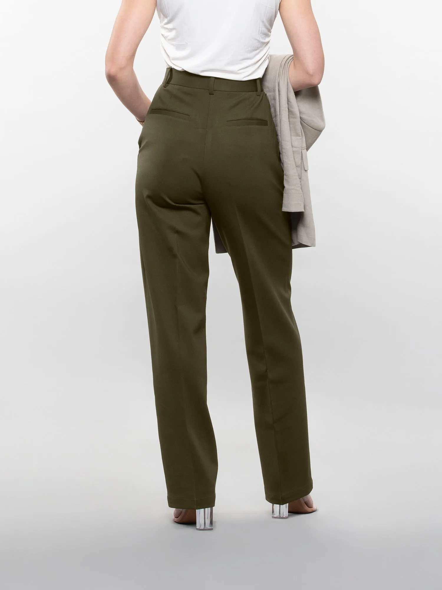 Straight-leg trouser
