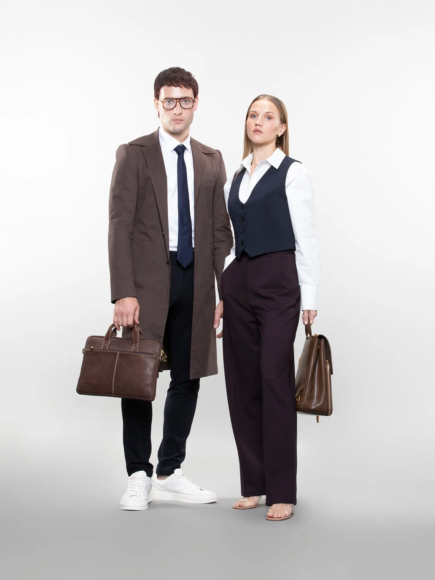 Straight-leg trouser