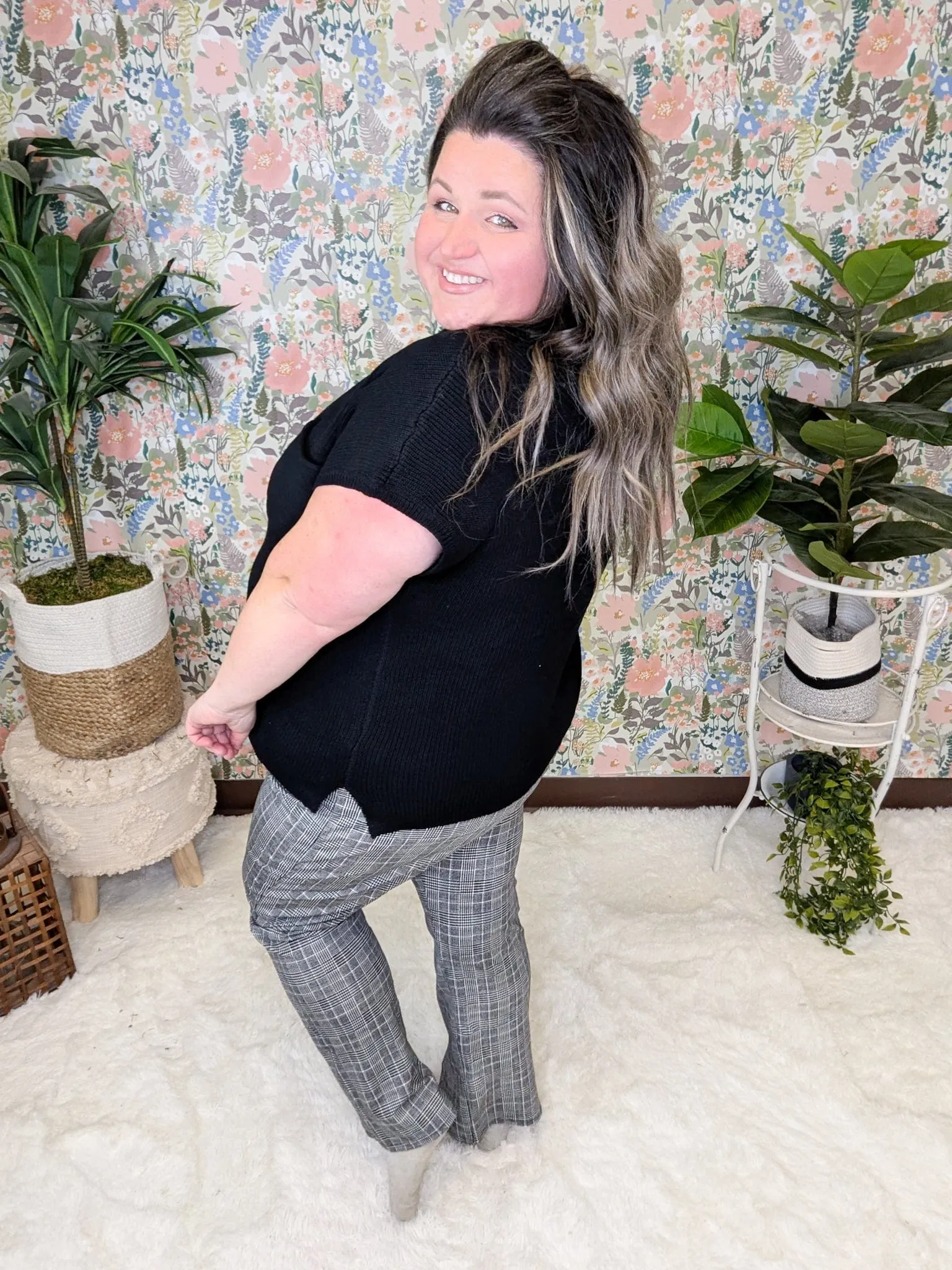 Trey Slim Dress Pants in Black   White Plaid