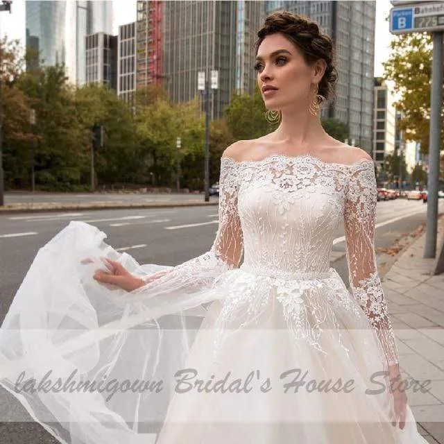 Vintage Lace Bride Dress Off Shoulder Princess Wedding Gowns